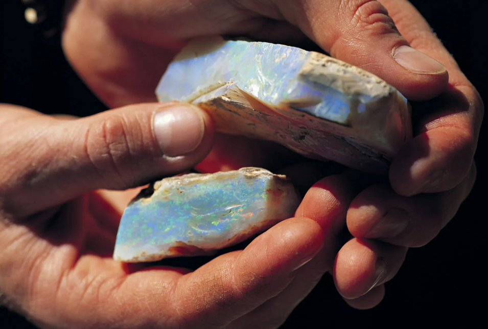 types of opals